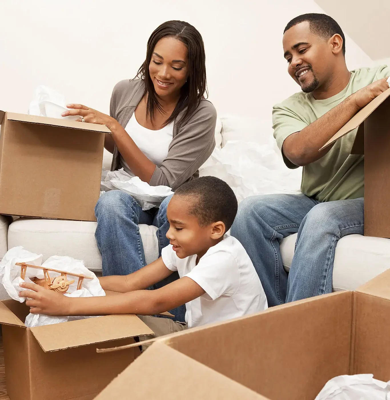 Unpacking-after-move-2100x1200-1